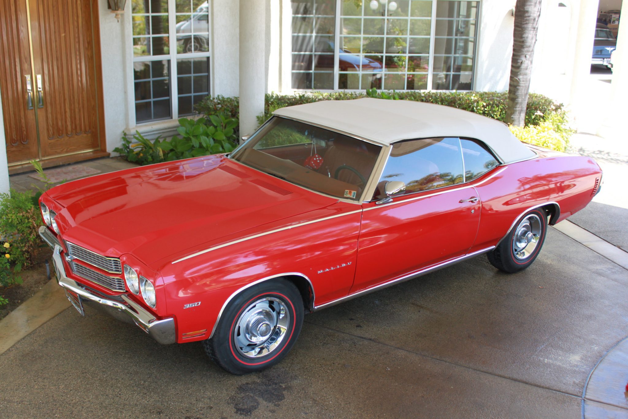 Chevy Malibu Convertble V Red Classic Promenade