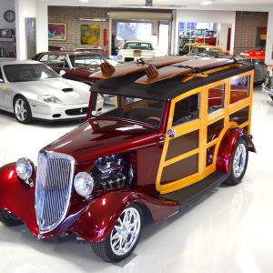 1934 Ford Custom Woodie Wagon
