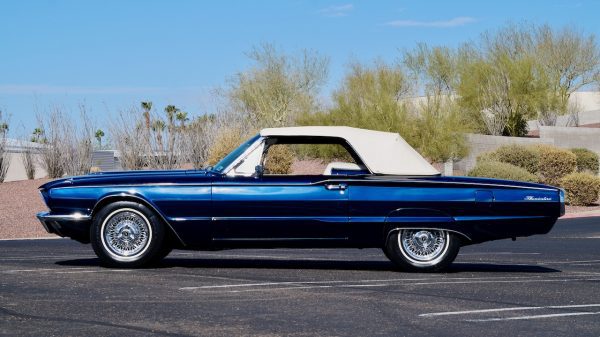 1966 Ford Thunderbird Convertible - Classic Promenade