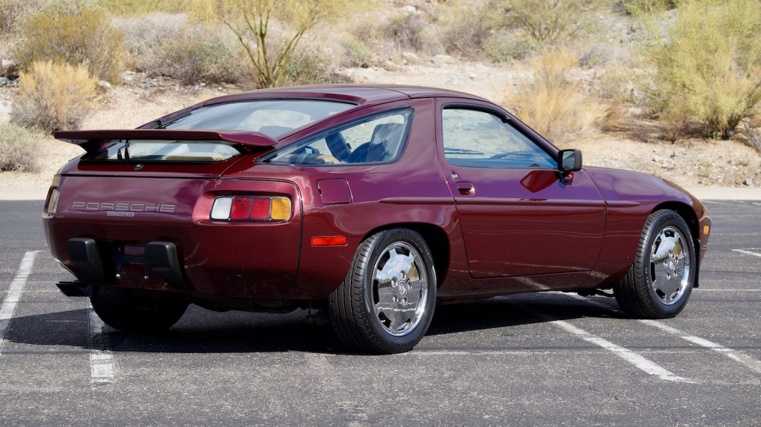 1984 Porsche 928 S Classic Promenade