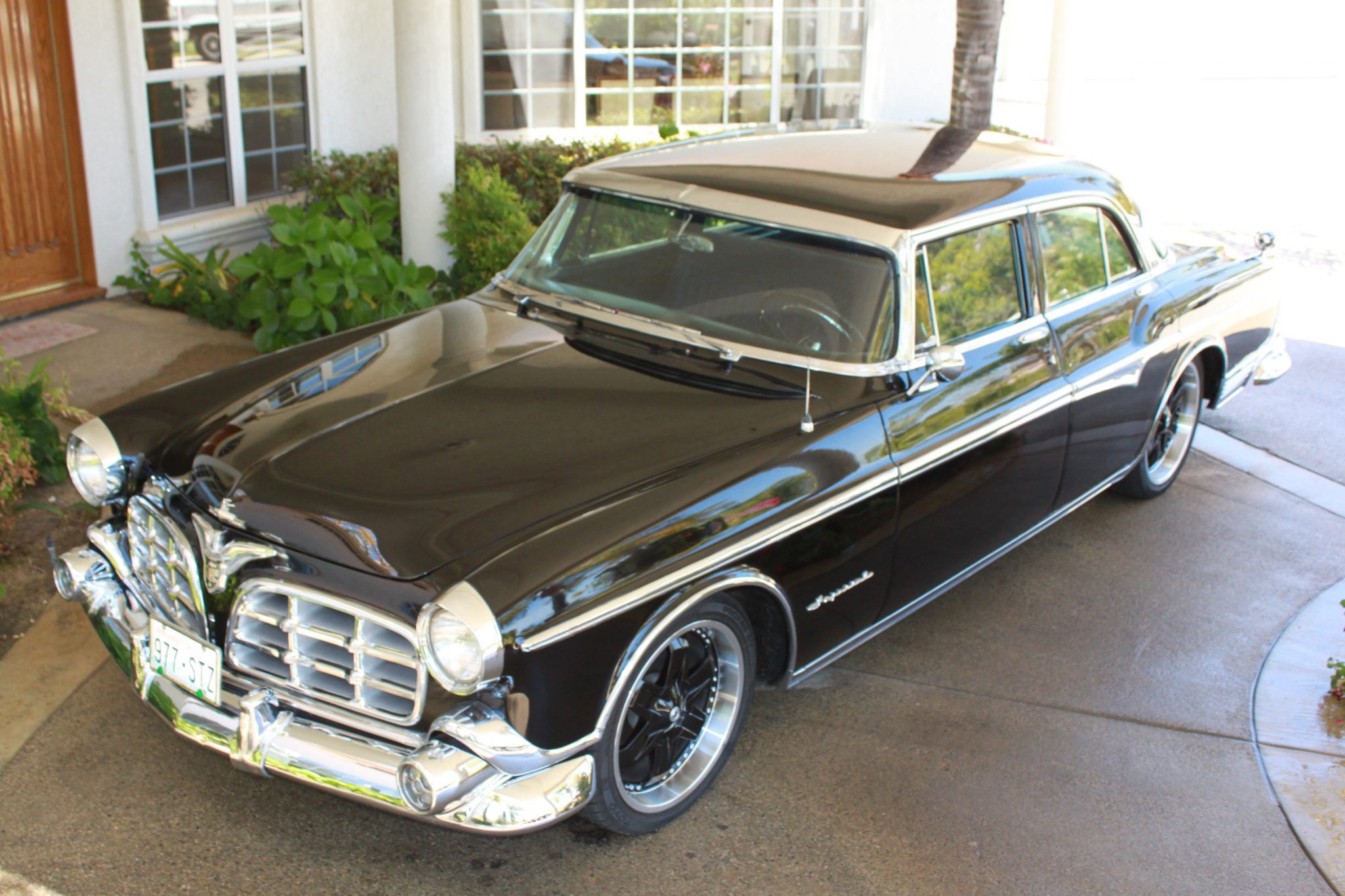 1955 Imperial Sedan, PNW Car, Restored, Show or Tour! - Classic Promenade