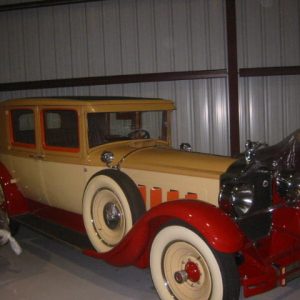 1928 Packard Custom Eight 443 Club Sedan