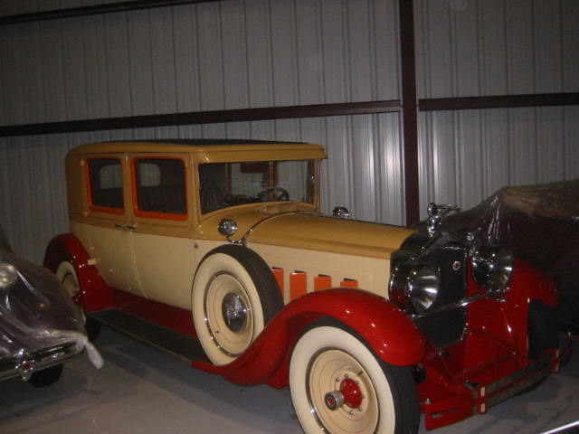 1928 Packard 443 Custom Eight Club Sedan