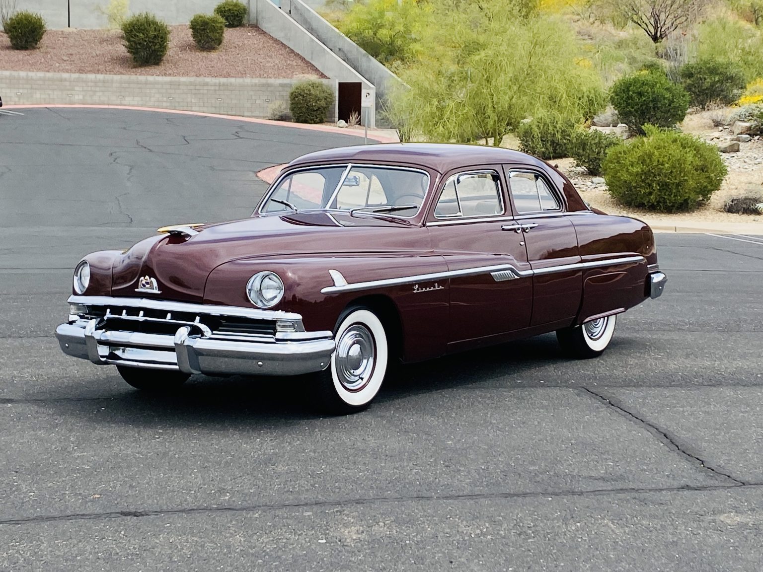 1951 Lincoln Sport Sedan - Classic Promenade