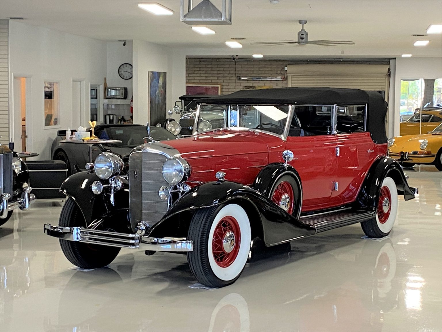 1933 Cadillac 370c V12 All Weather Phaeton Classic Promenade 8690