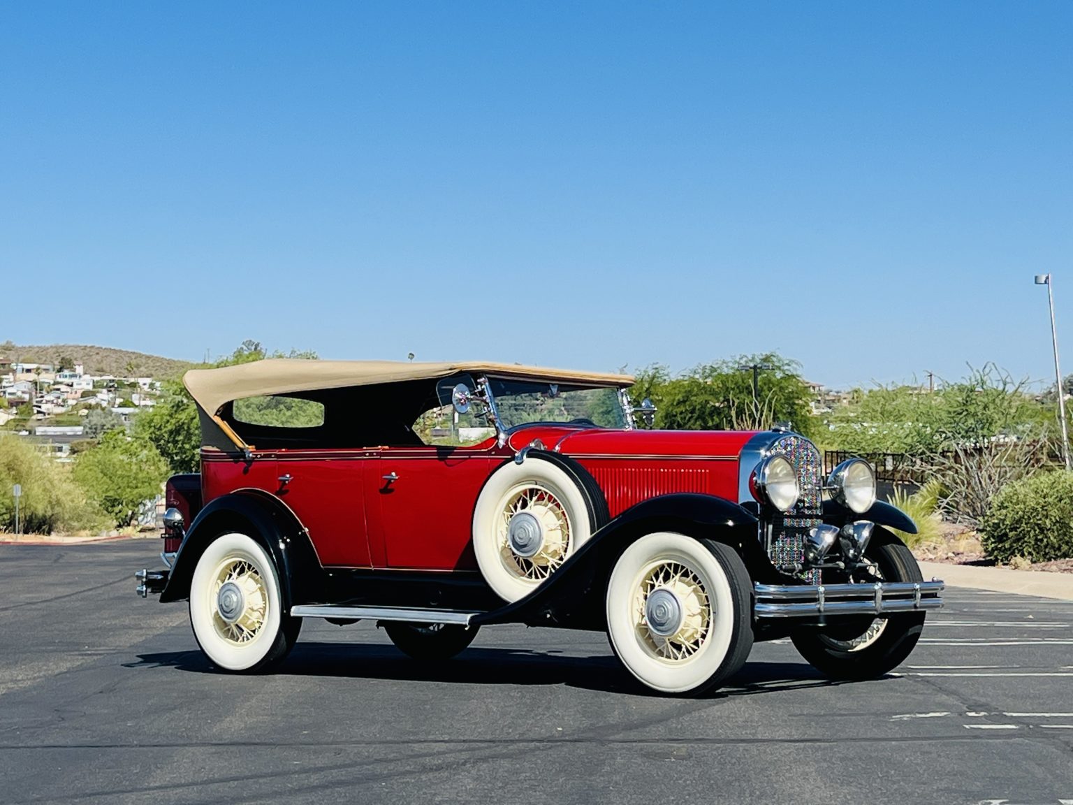 1931 Buick Series 60 Phaeton - Classic Promenade