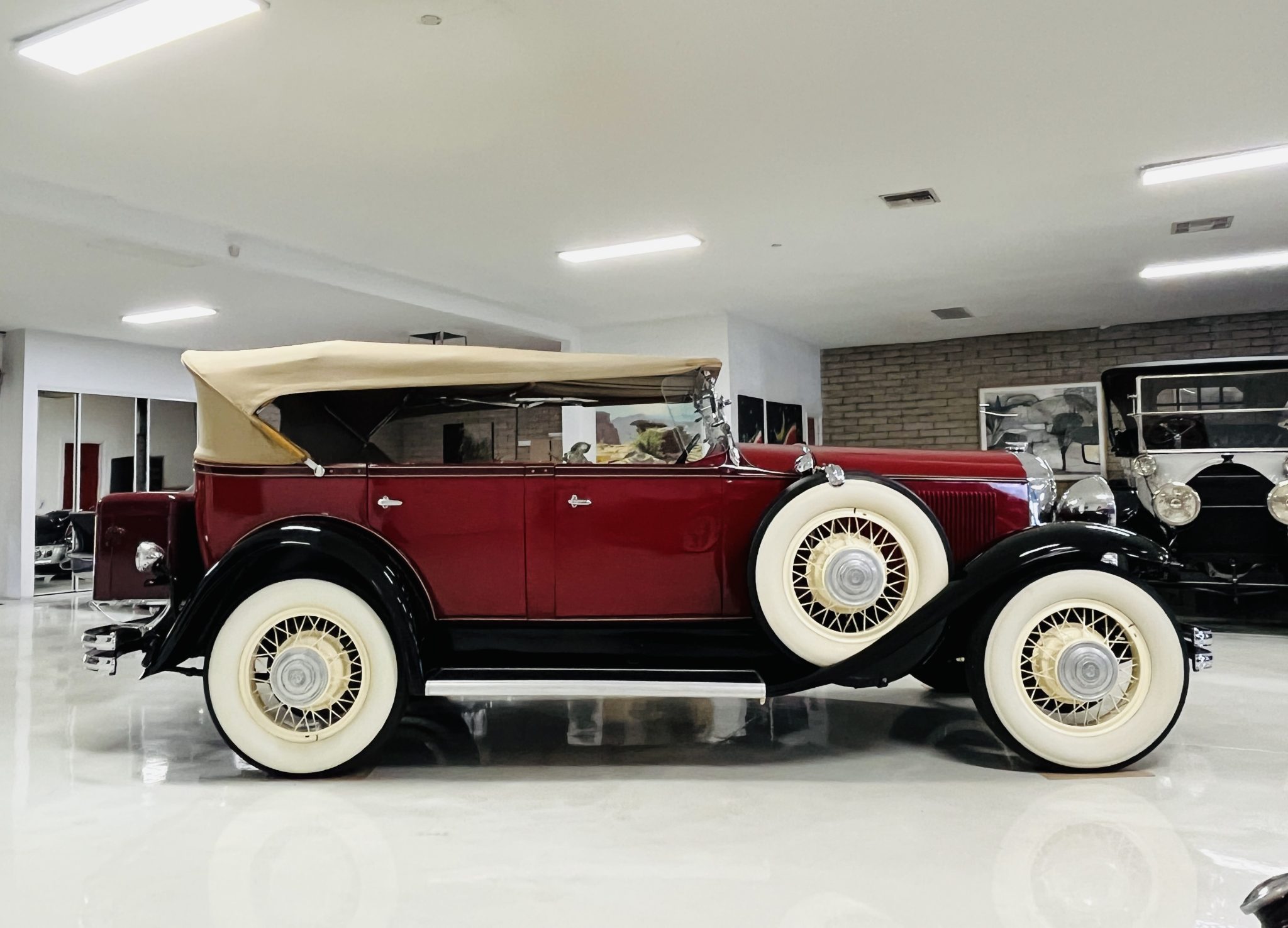 1931 Buick Series 60 Phaeton - Classic Promenade