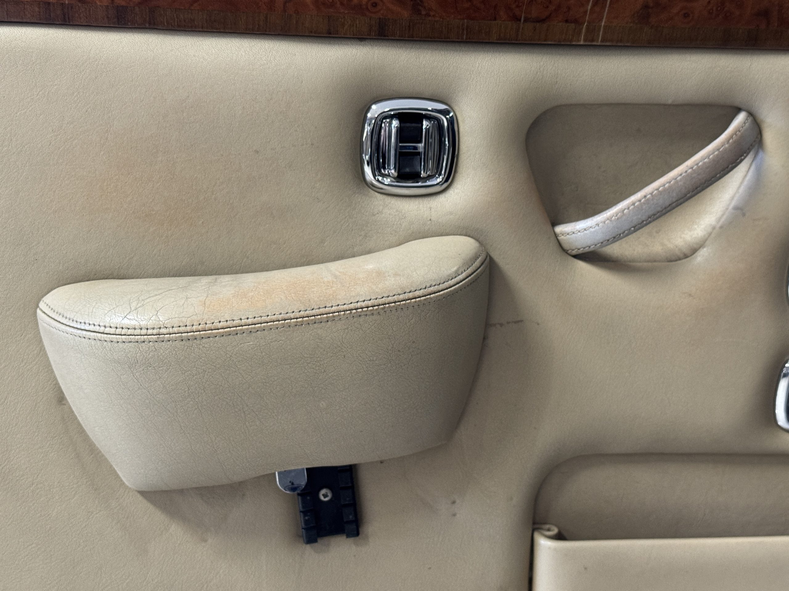 20251013 193323875 iOS 20251013 193323875 iOS