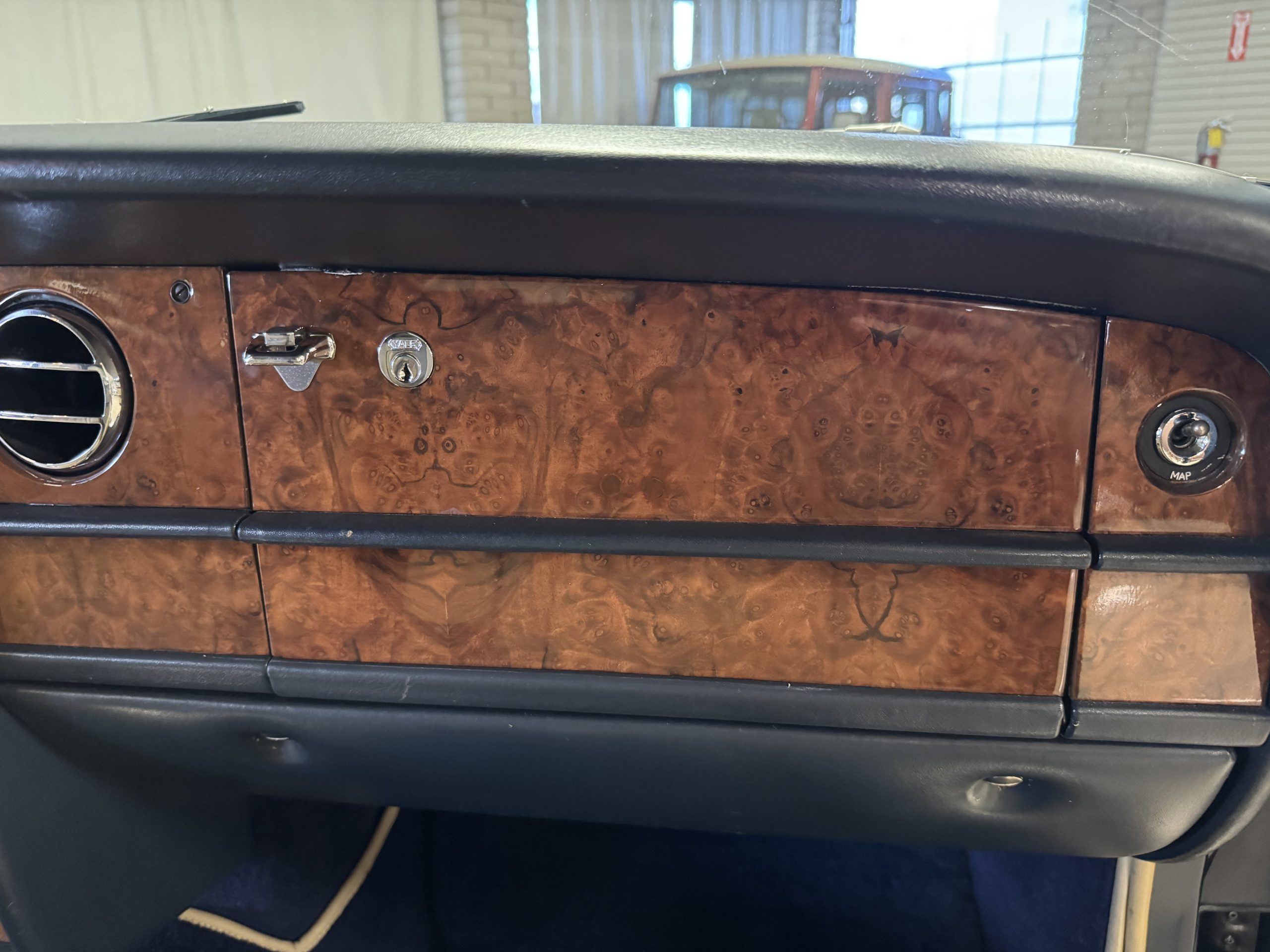 20251013 193549947 iOS 20251013 193549947 iOS