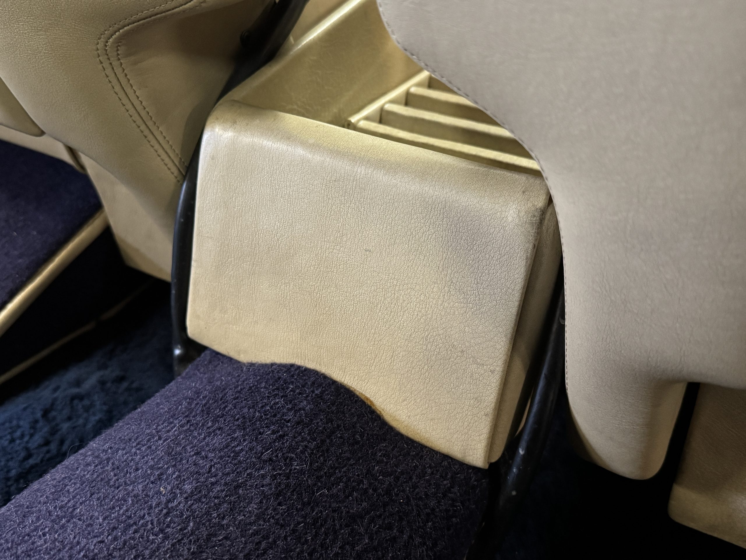 20251013 195209948 iOS 20251013 195209948 iOS