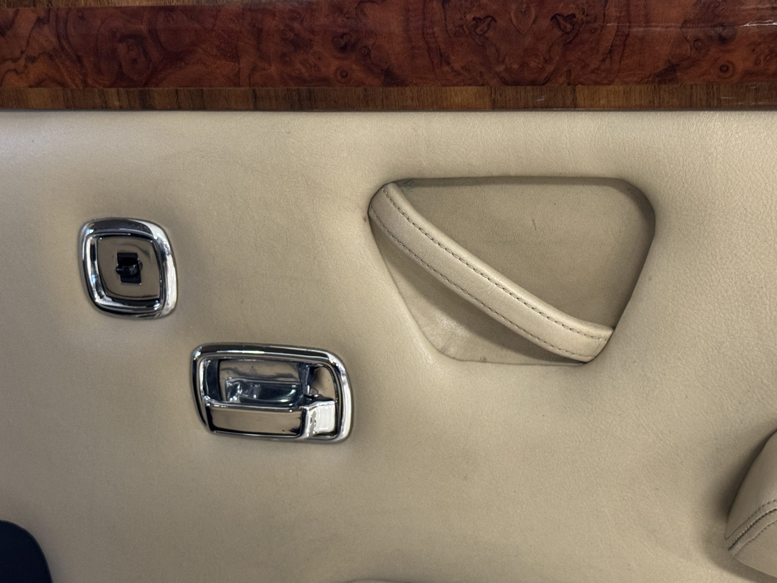 20251013 195359307 iOS 20251013 195359307 iOS