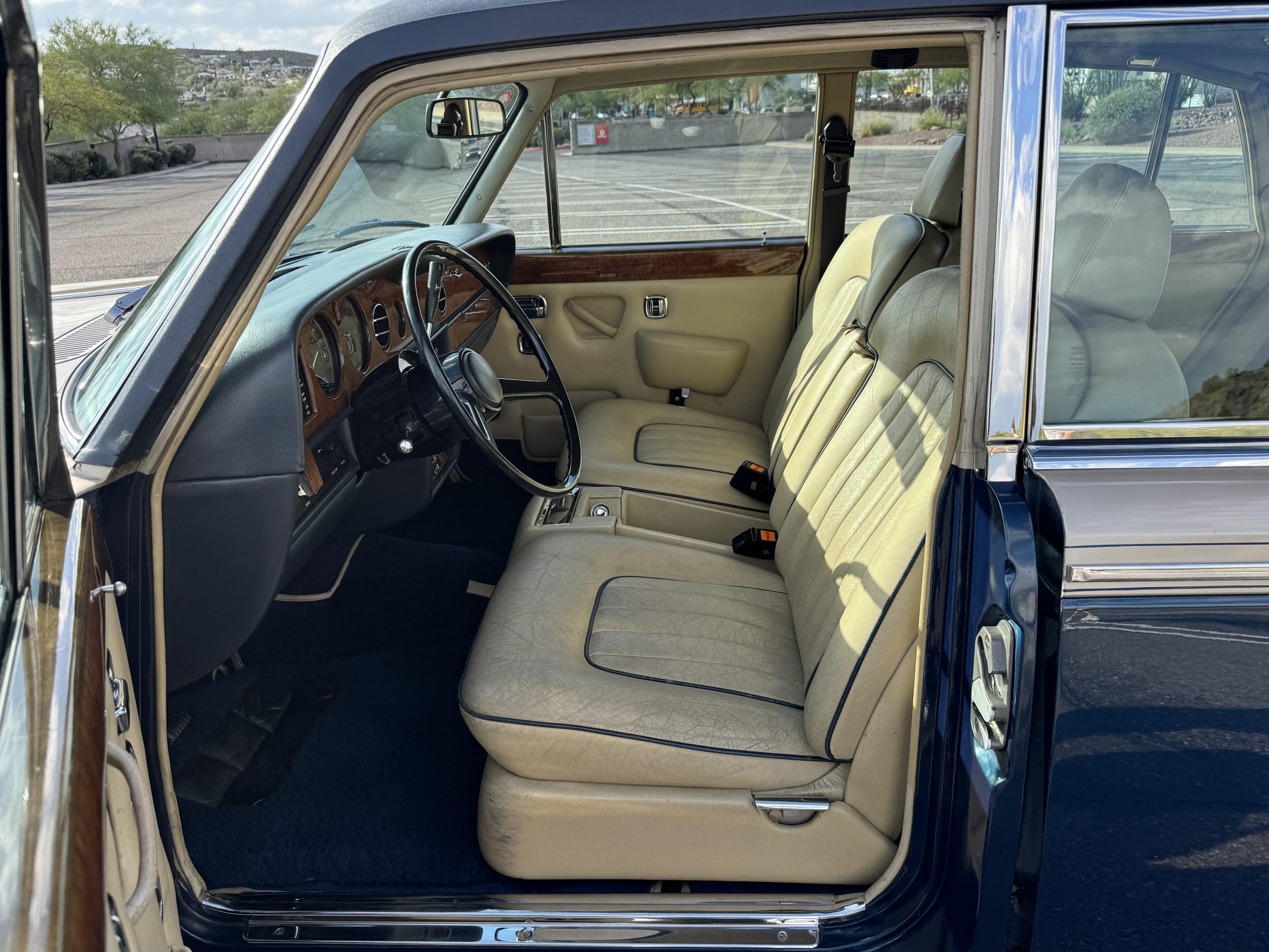 20251013 221950564 iOS 20251013 221950564 iOS