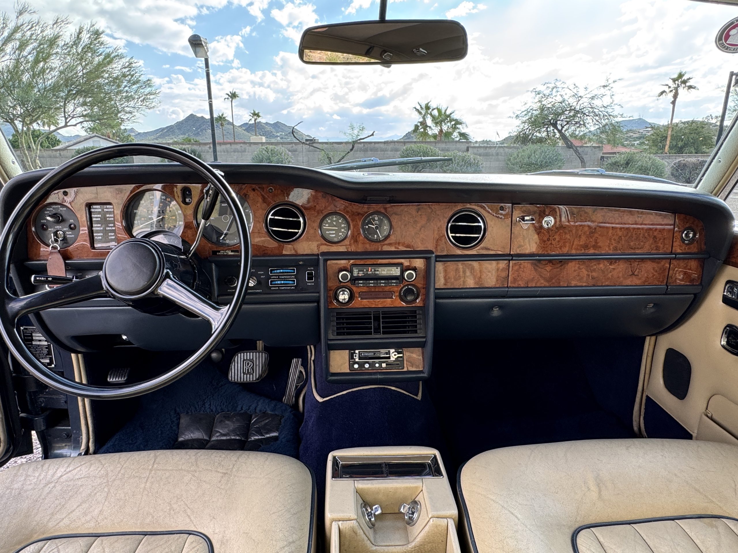 20251013 222013252 iOS 20251013 222013252 iOS