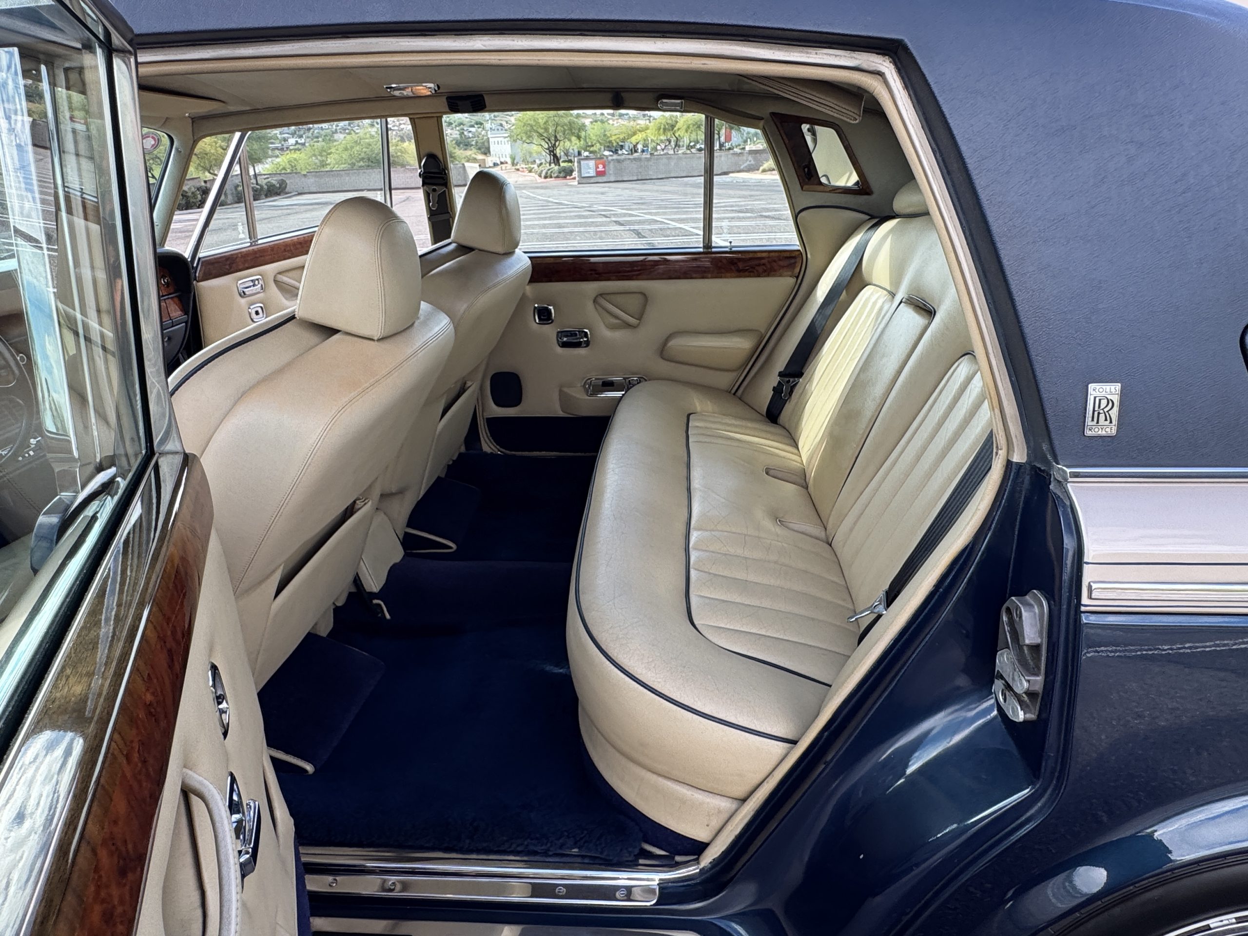 20251013 222223673 iOS 20251013 222223673 iOS