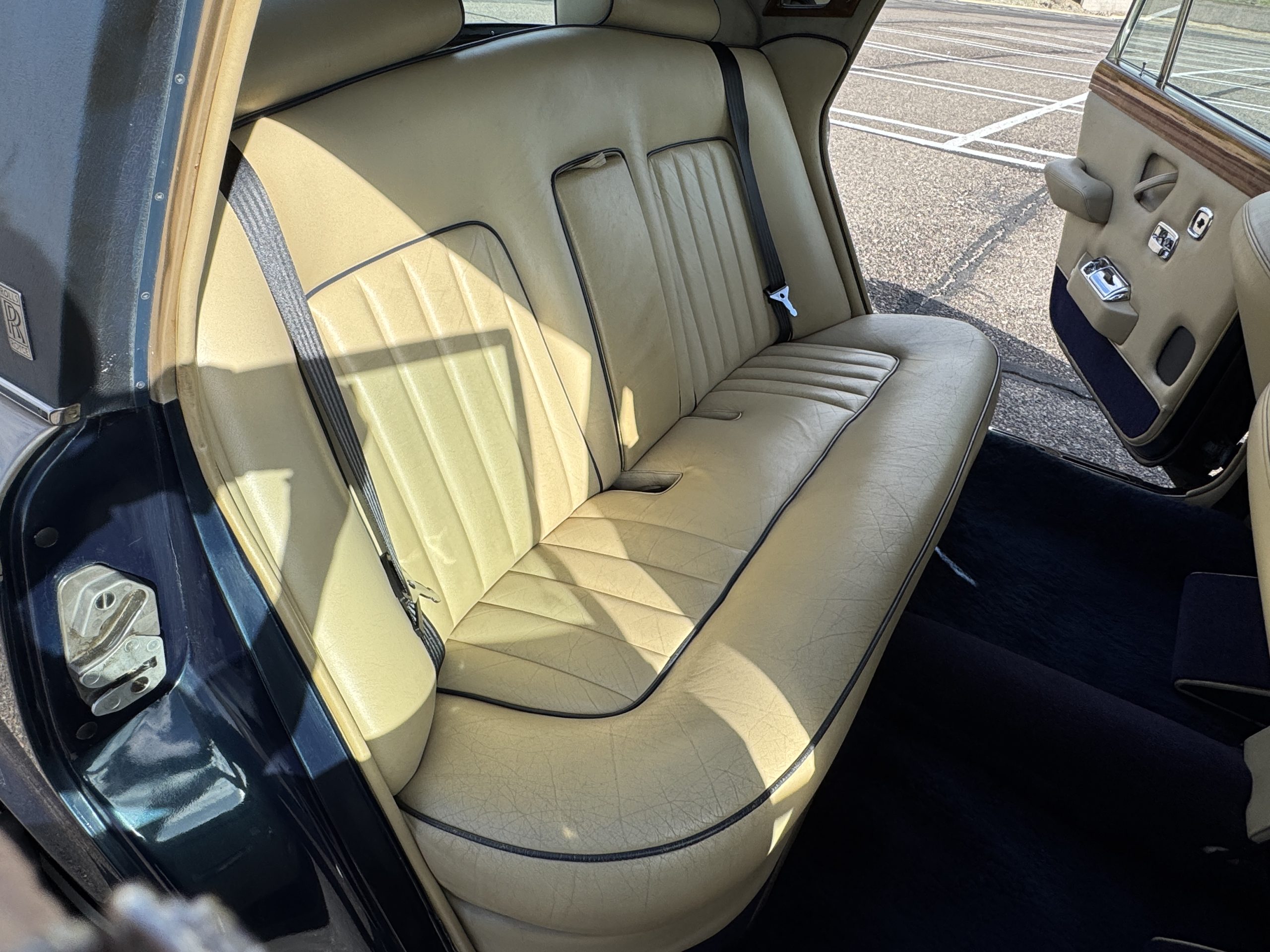 20251013 222259862 iOS 20251013 222259862 iOS