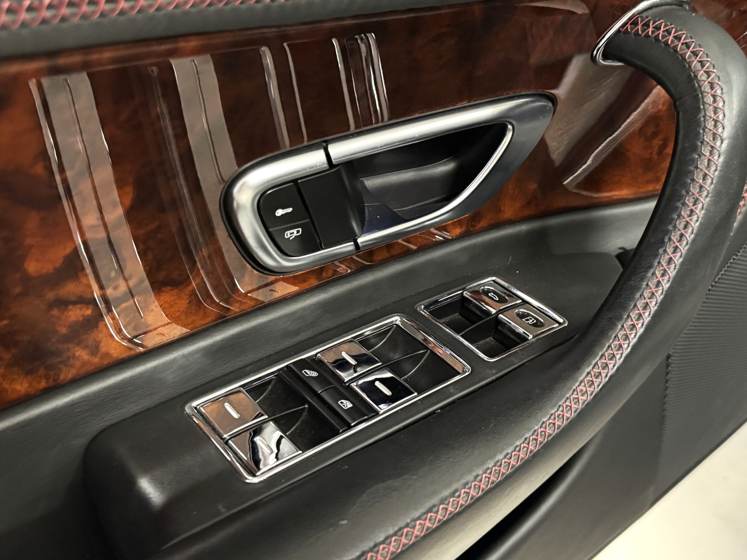 20251026 200242429 iOS 20251026 200242429 iOS