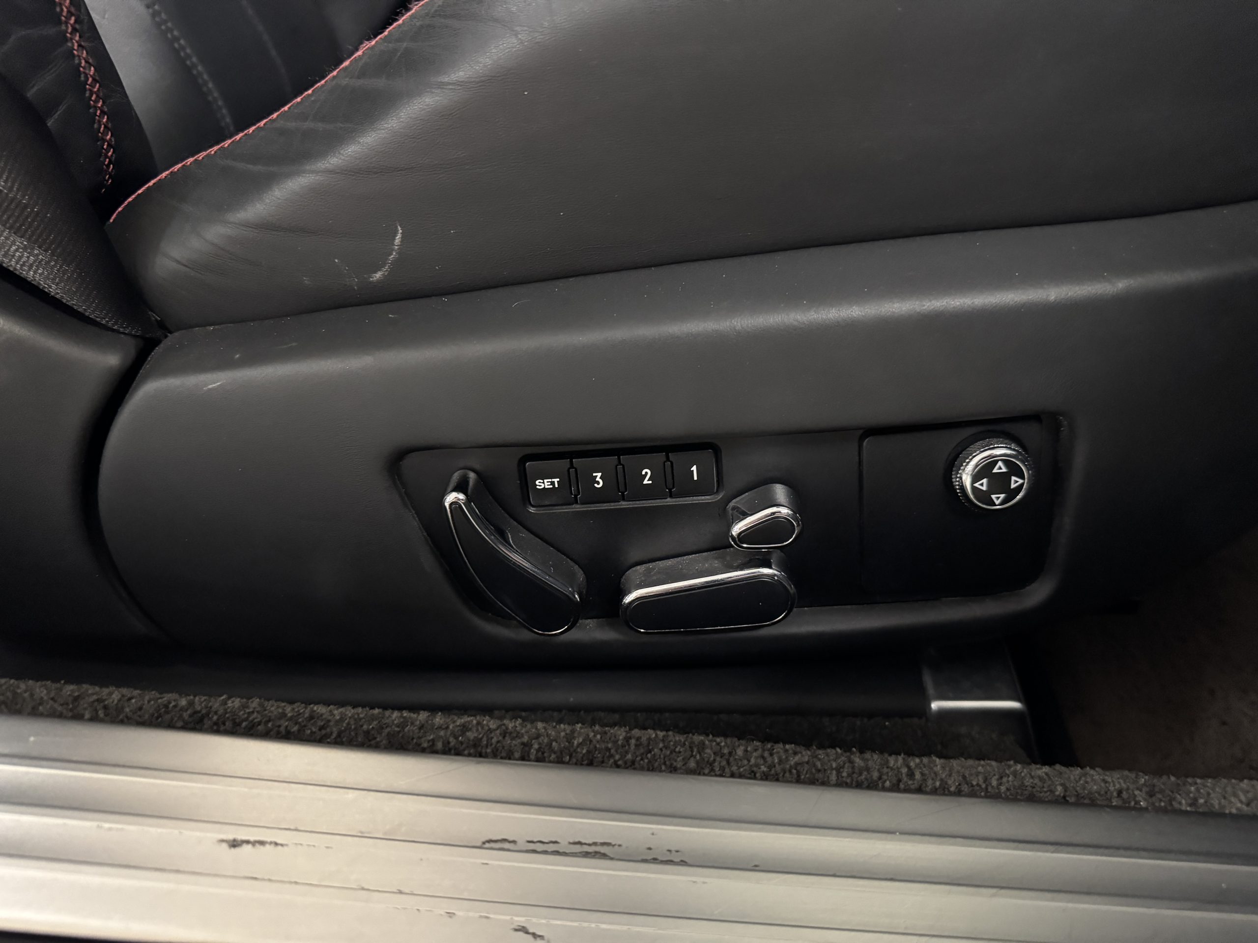 20251026 200851883 iOS 20251026 200851883 iOS