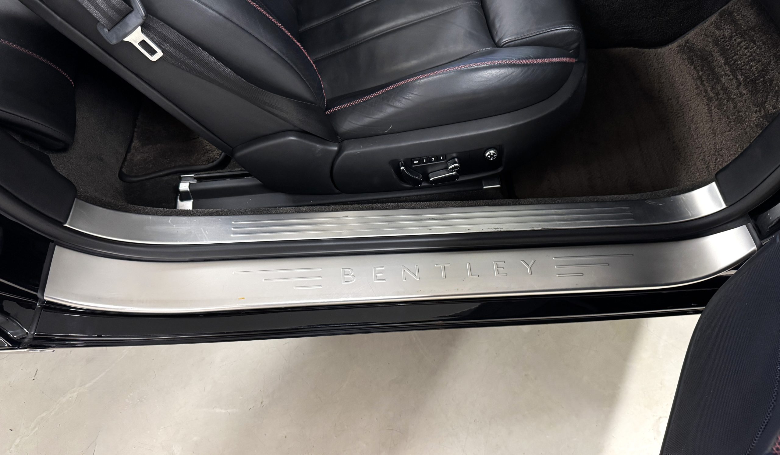 20251026 200913283 iOS 20251026 200913283 iOS