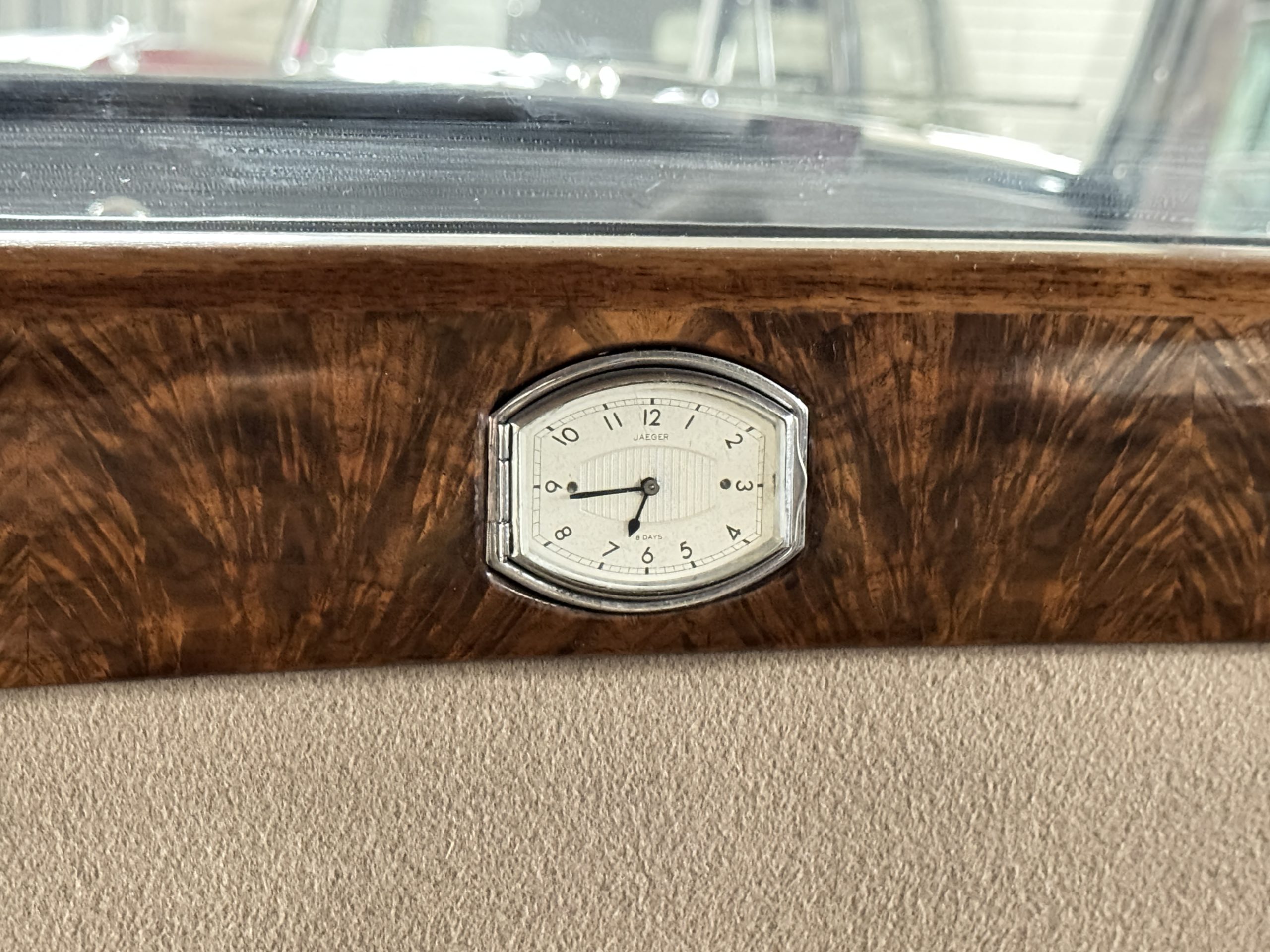 20251216 011655840 iOS 20251216 011655840 iOS